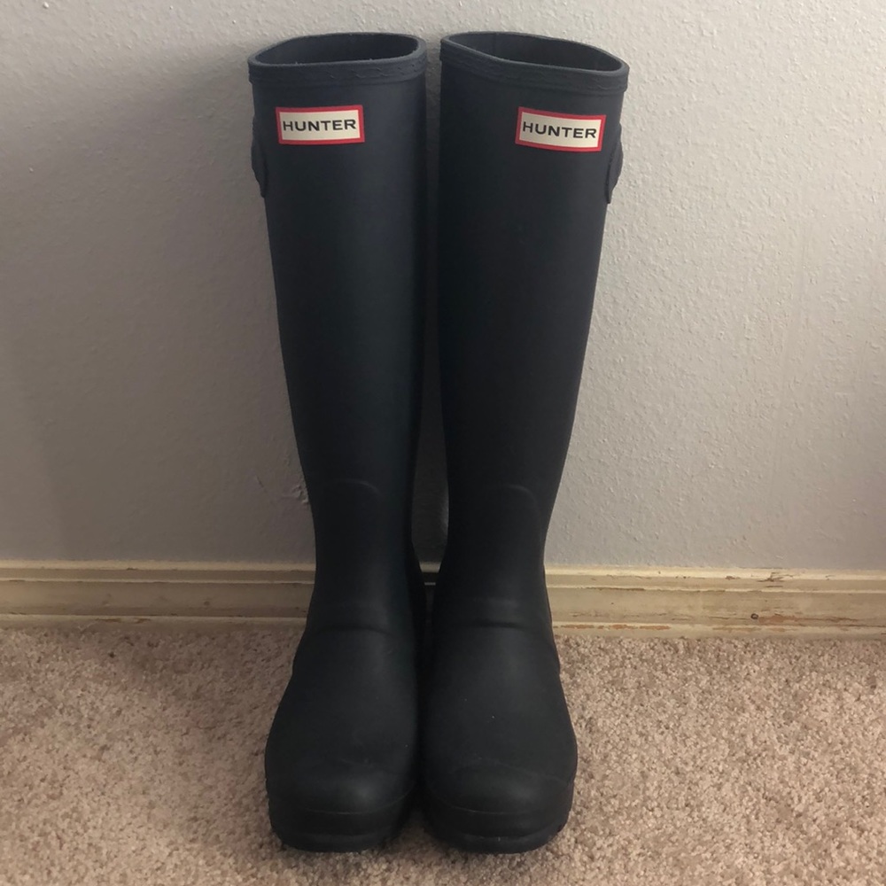 HUNTER BOOTS